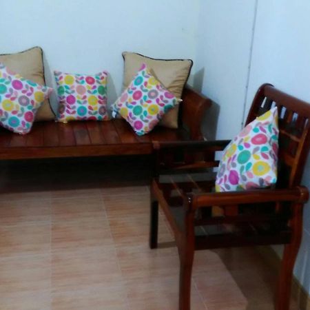 Ban Sulada Guest House Laem Ngop Luaran gambar