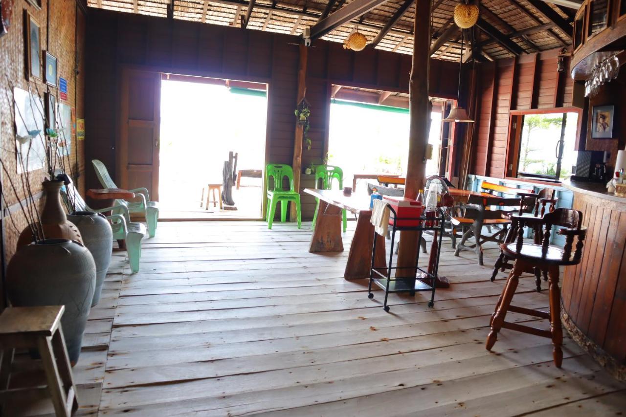 Ban Sulada Guest House Laem Ngop Luaran gambar