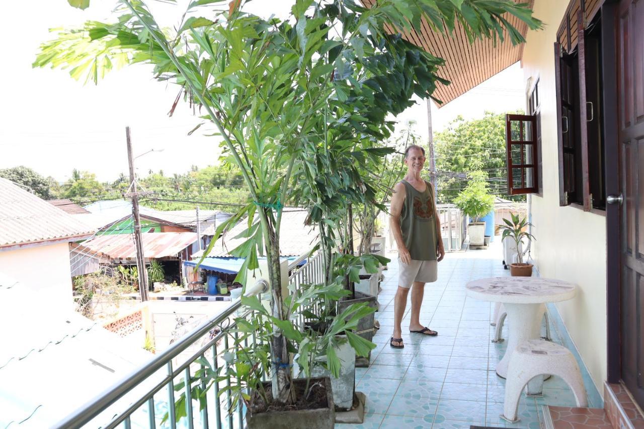 Ban Sulada Guest House Laem Ngop Luaran gambar