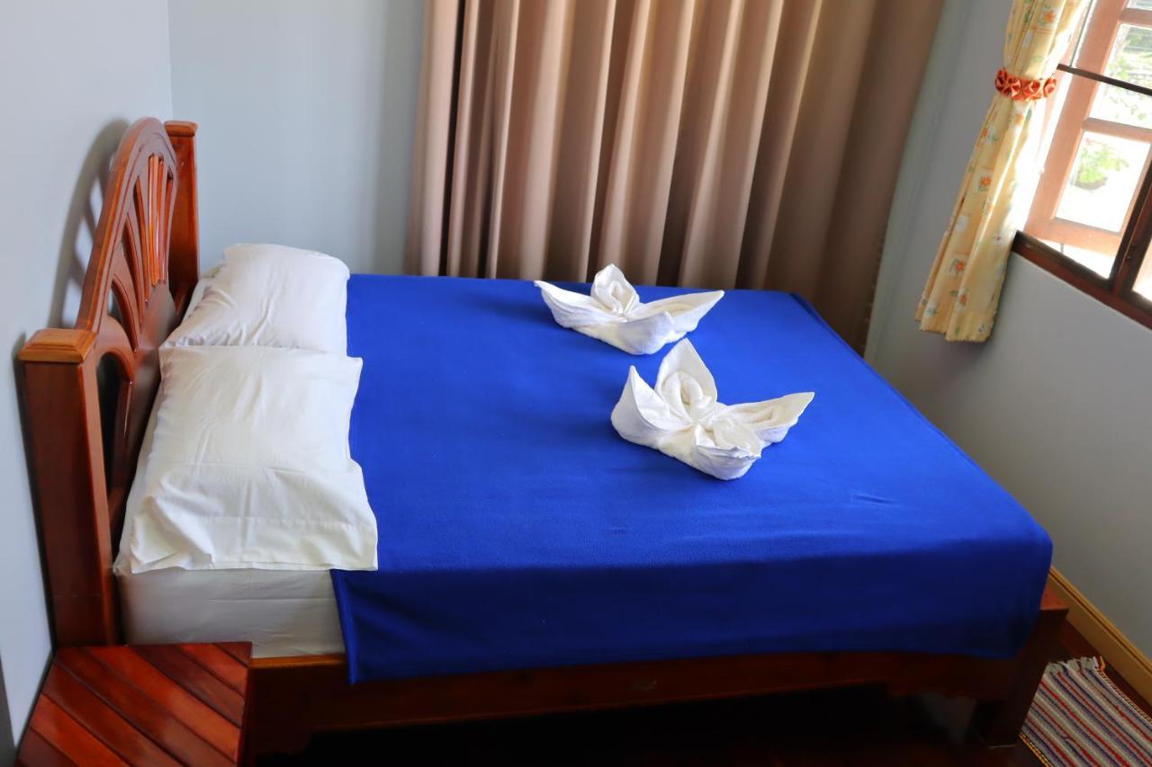 Ban Sulada Guest House Laem Ngop Luaran gambar